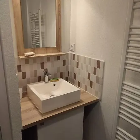 Apartment : T3 Entre L'etang Et Les Plages Sète